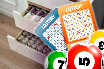 Пара из Новой Зеландии хранила билет на 33,5 млн долларов в ящике для носков